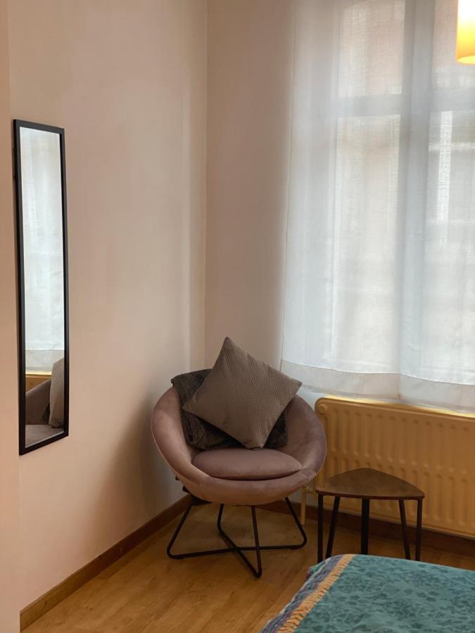 Vikarti Stay, A Lovely House With Incredible View Dinant Exterior foto